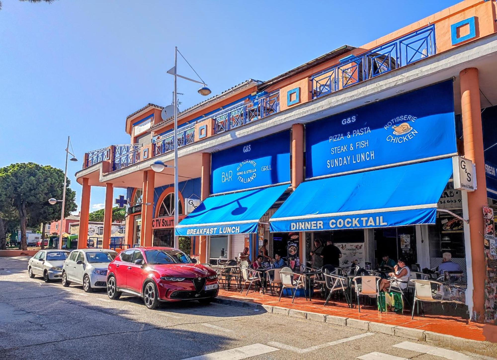 Apartamento Mar Azul, Primera Linea De Playa Sitio de Calahonda Exterior foto